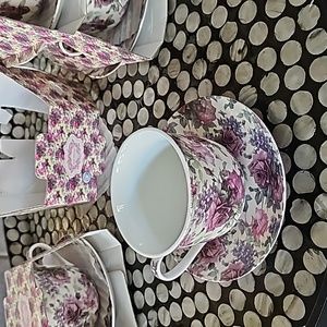 1 Vintage Cup & Saucer